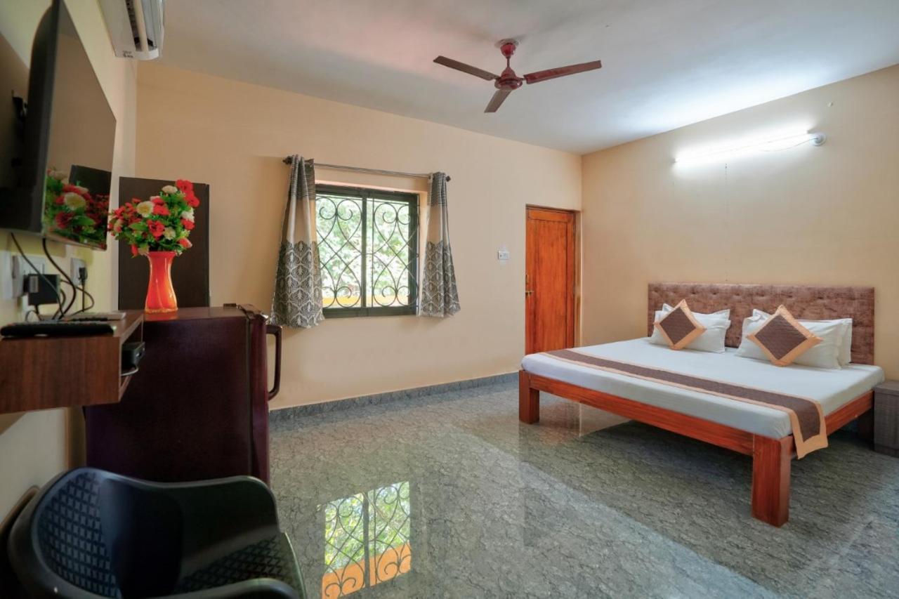 Golden Studio Apartment Goa Calangute Eksteriør bilde
