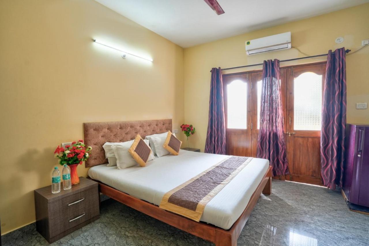 Golden Studio Apartment Goa Calangute Eksteriør bilde
